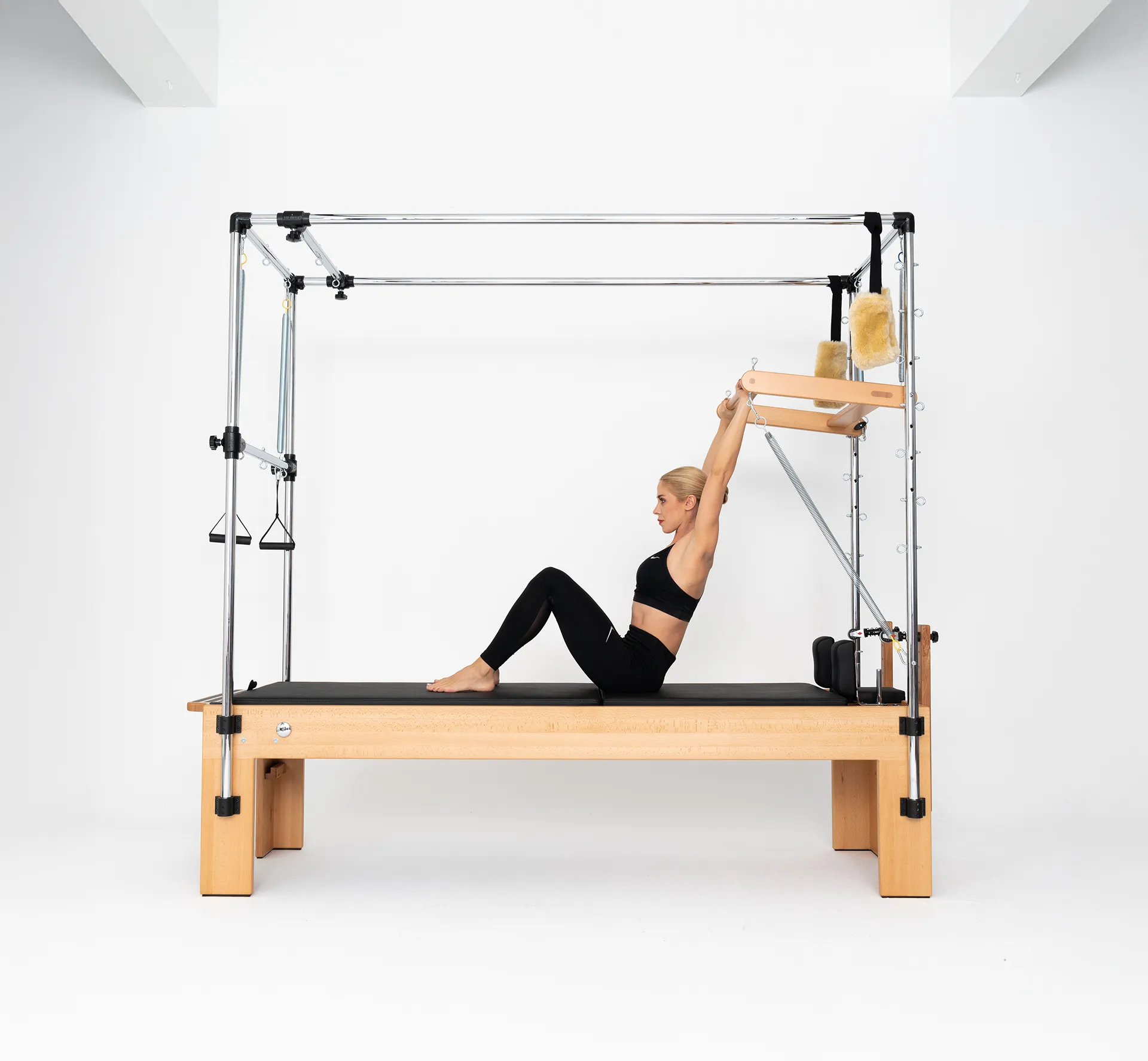 كيف أصبح Reformer Pilates جزءًا أساسيًا من اللياقة الحديثة؟